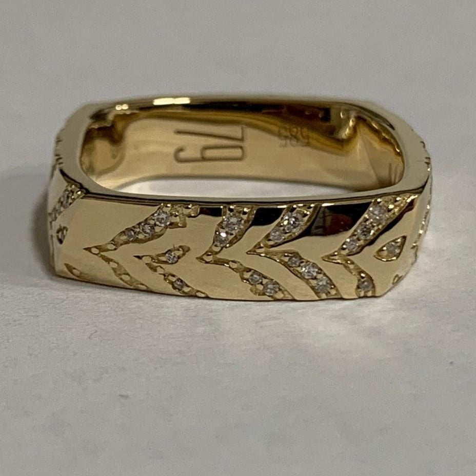 Tiger Twist Ring